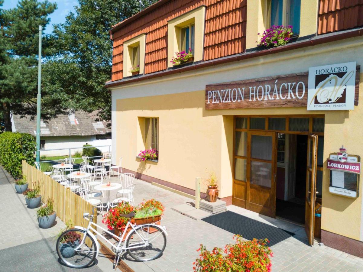 Penzion Horacko Uncin Exteriör bild